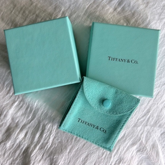 Tiffany & Co. 1837 Ring - US size 6 - Picture 4 of 7